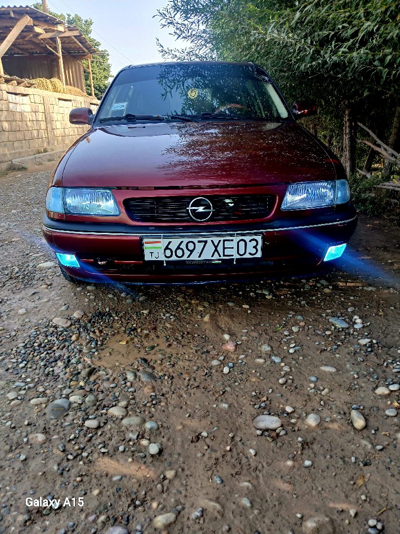 Opel Astra F, 1995, Бохтар