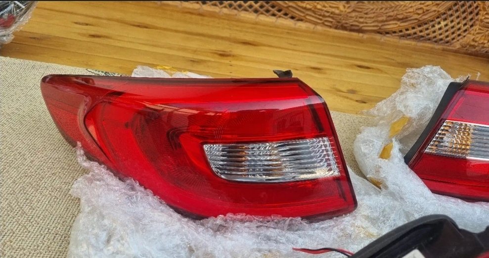 Стоп Hyundai Sanata LF, Душанбе