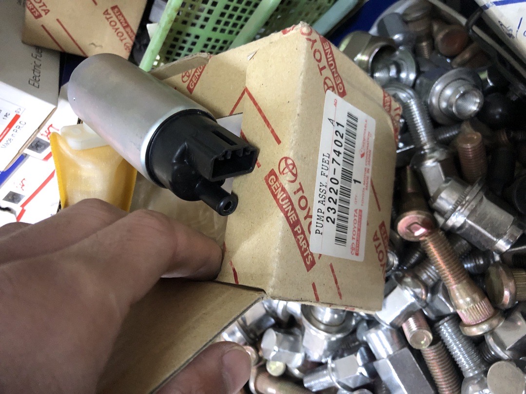 БЕНЗИННАСОС TOYOTA 23220-74021, Душанбе