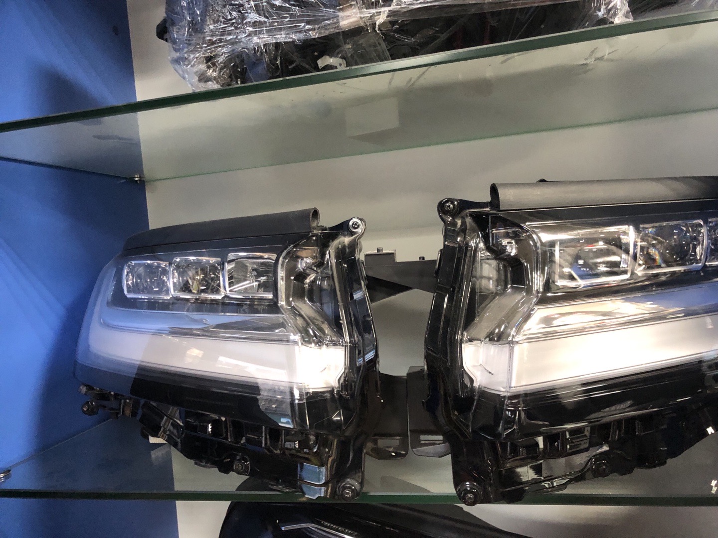 Фар Land Cruiser 300, Душанбе