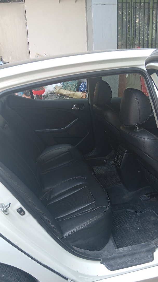 Kia K5, 2011, Душанбе