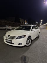 Toyota Camry 2008 — фото 1 из 5