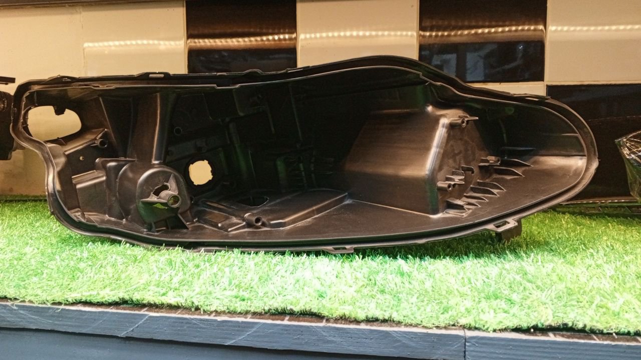 корпус фара, Душанбе