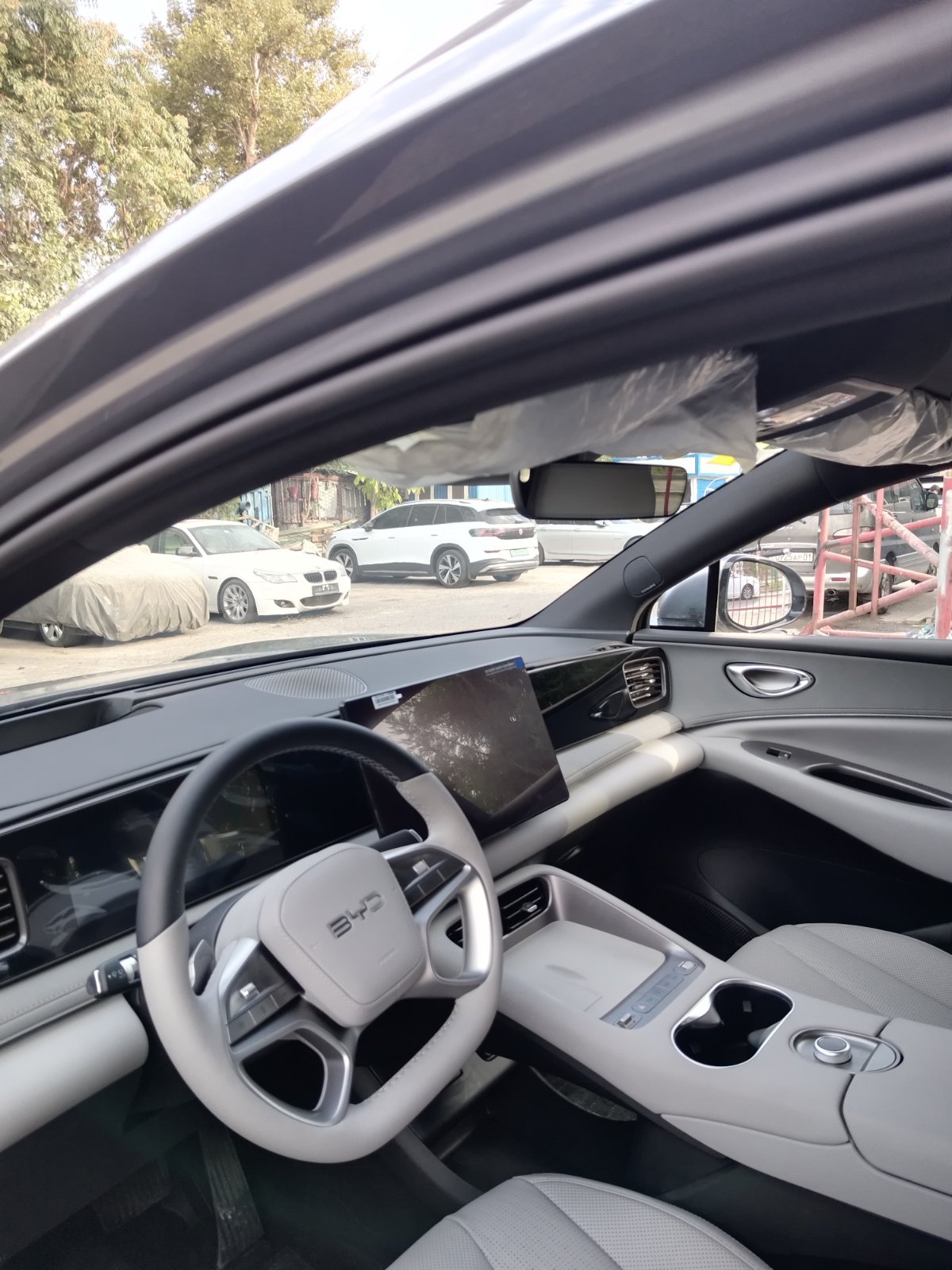 BYD S6, 2025, Душанбе