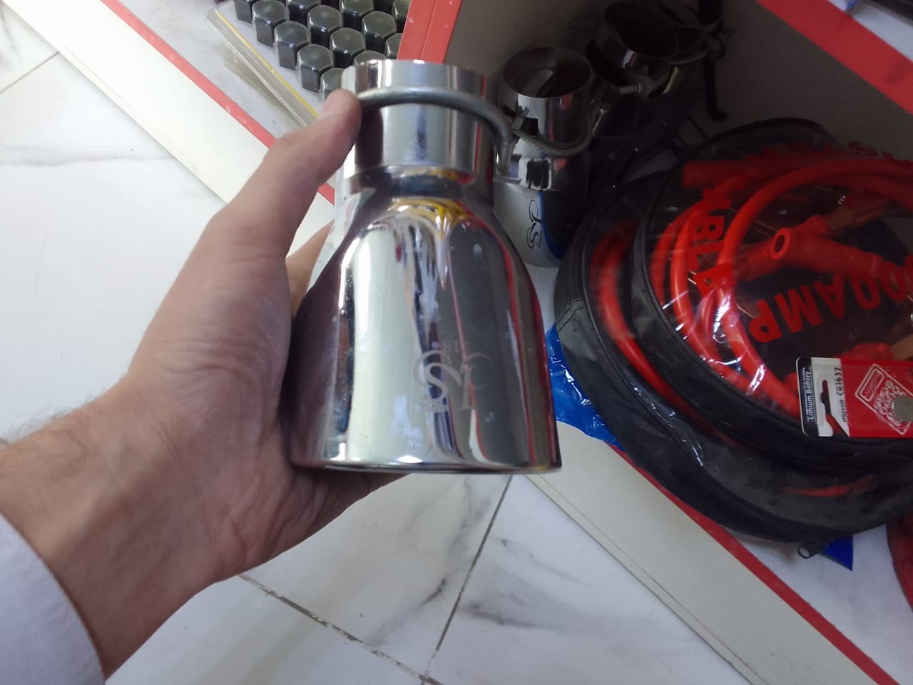 Выпускной наконечник, Душанбе