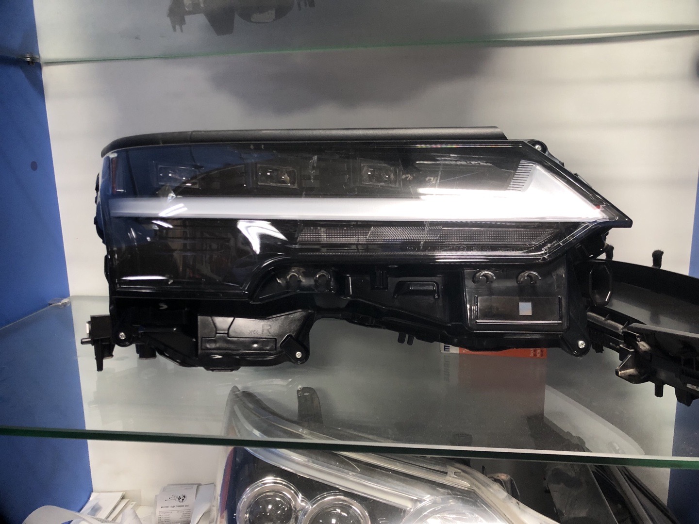 Фар Lexus GX 550., Душанбе